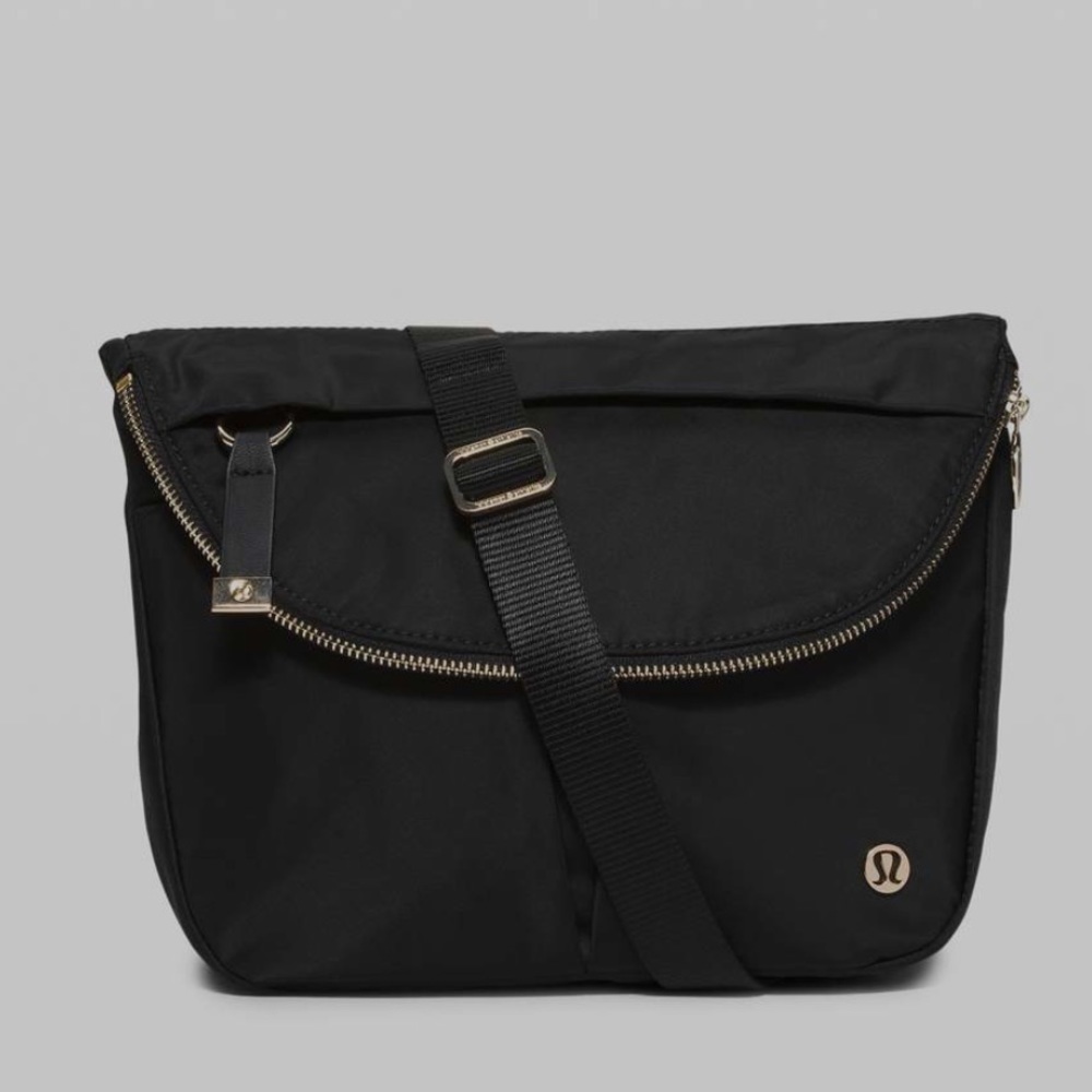 Lululemon all night festival bag 5L